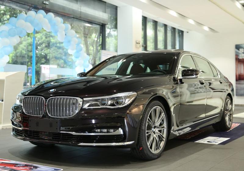 750Li xDrive 个性化定制版 四座