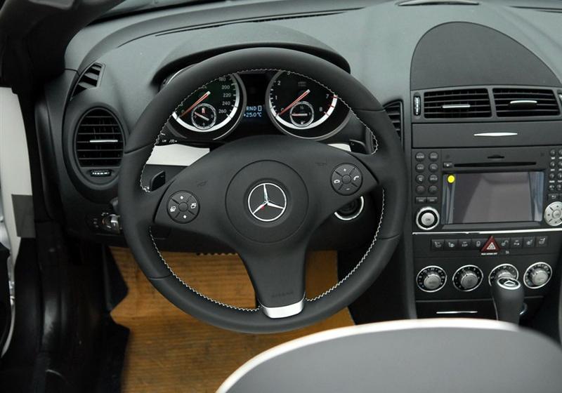 2009款 SLK 300 黑白经典版