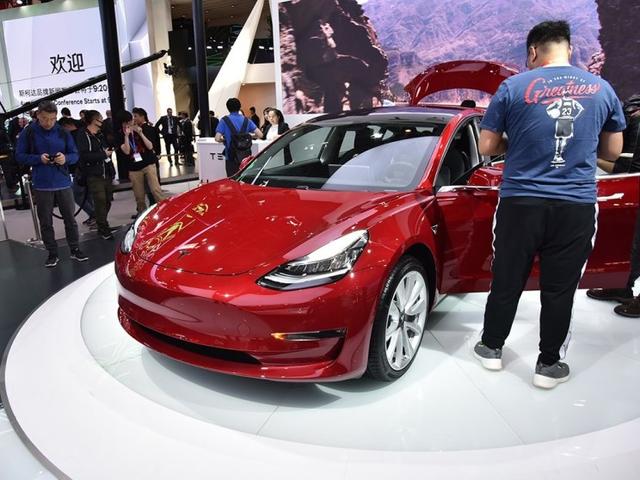 极速可达250km/h Model 3 P80D参数曝光 